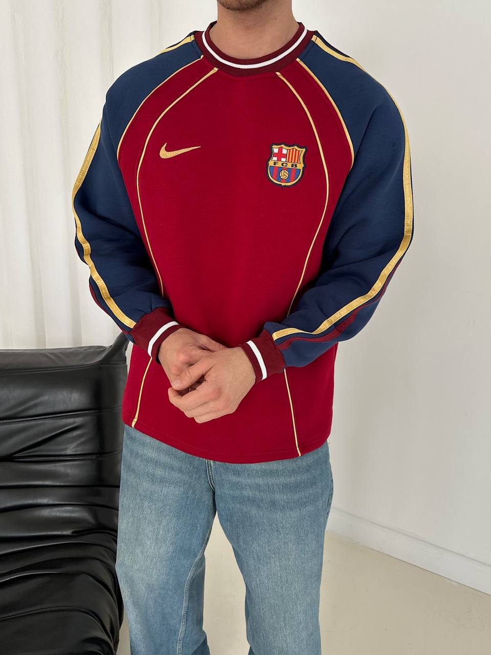 FC Barcelona Retro Piped Crewneck Sweatshirt
