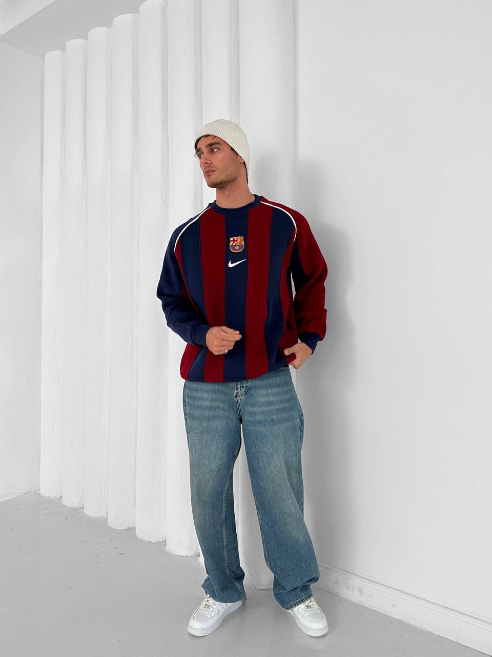 FC Barcelona 2005 Retro Striped Crewneck – Unmerch