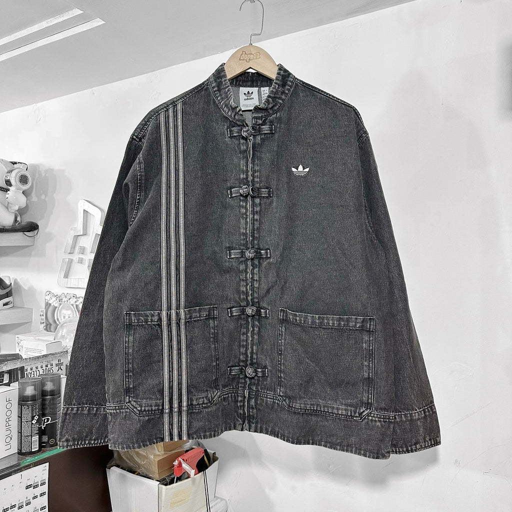 CNY Inspired Denim Mandarin Collar Jacket – Unisex Chinese Knot Streetwear Washed Denim Jacket